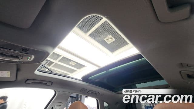 Audi Q5 2021 — ფოტო 17/20