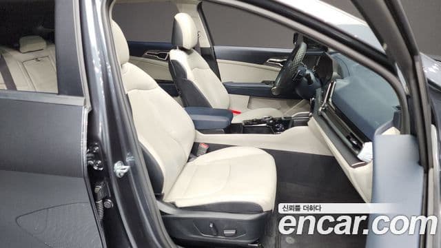 Kia Sportage 2022 — ფოტო 11/20