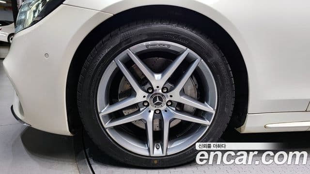 Mercedes-Benz S-Class 2019 — ფოტო 6/19