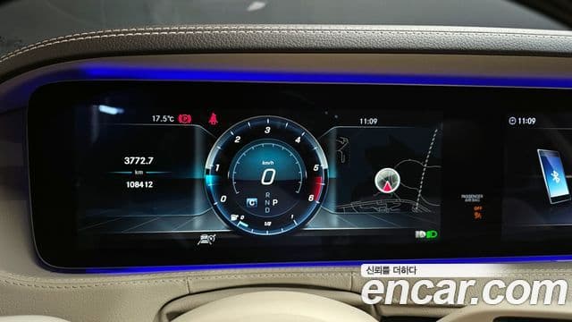Mercedes-Benz S-Class 2019 — ფოტო 8/19