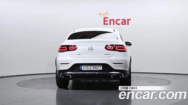 Mercedes-Benz GLC-Class 2023 — ფოტო 4/20