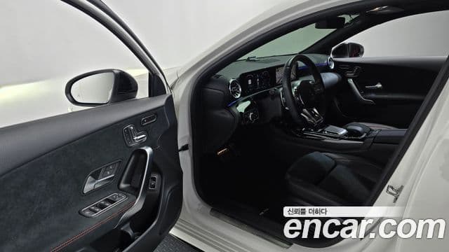 Mercedes-Benz A-Class 2023 — ფოტო 10/20