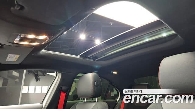Mercedes-Benz A-Class 2023 — ფოტო 19/20