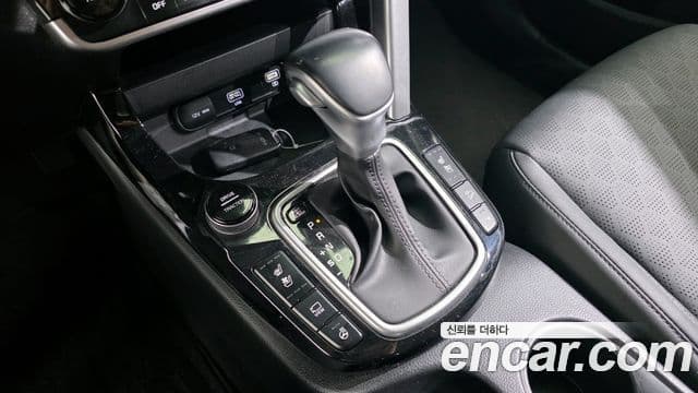 Kia Seltos 2021 — Şəkil 9/20