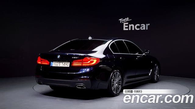 BMW 5 Series 2020 — Фото 2/20