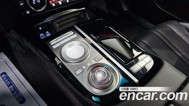 Genesis Electrified G80 2020 — Şəkil 9/20