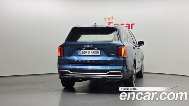 Kia Sorento 2022 — Photo 16/20
