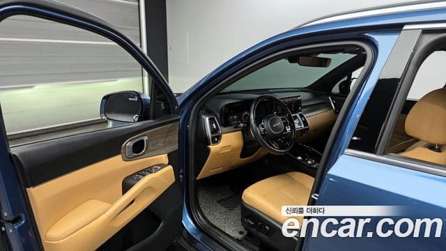 Kia Sorento 2022 — Photo 3/20