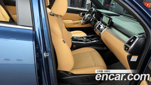 Kia Sorento 2022 — Photo 1/20
