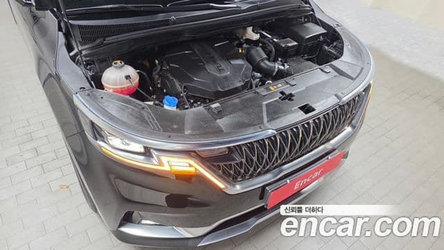 Kia Carnival 2021 — Şəkil 17/20