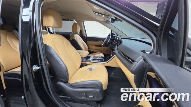 Kia Carnival 2021 — Şəkil 13/20