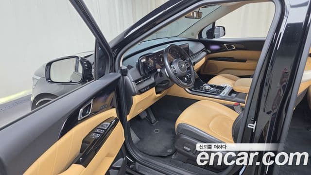 Kia Carnival 2021 — Şəkil 16/20