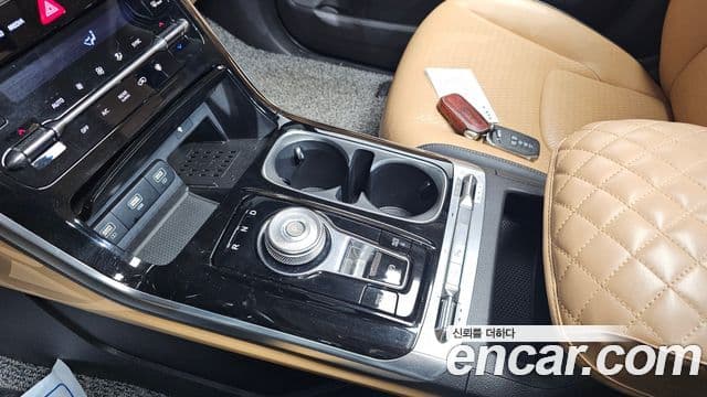 Kia Carnival 2022 — Şəkil 9/20