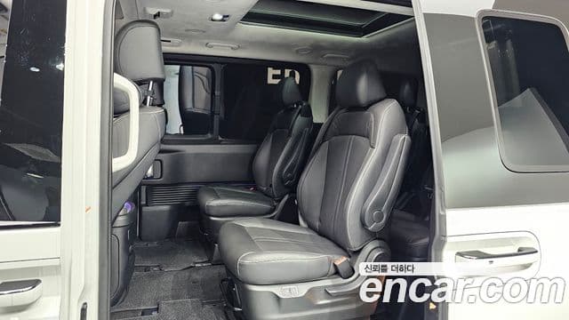 Hyundai Staria 2025 — Фото 12/20