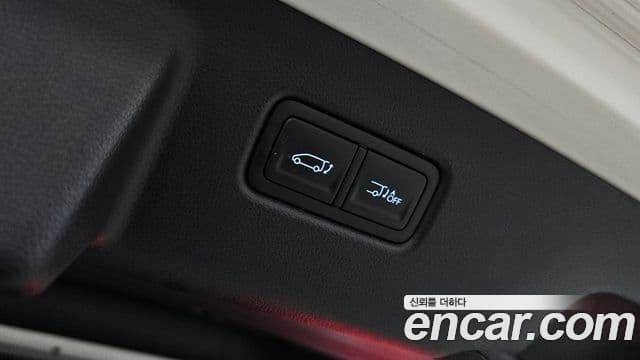 Hyundai Staria 2025 — Фото 20/20