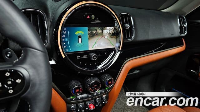 Mini Cooper S Countryman 2022 — Фото 15/20