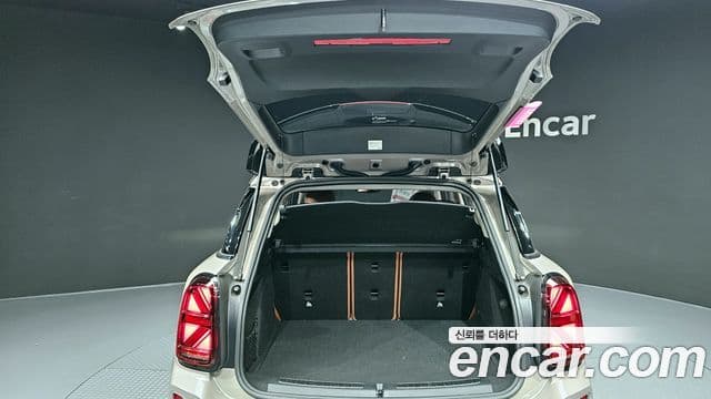 Mini Cooper S Countryman 2022 — Фото 20/20