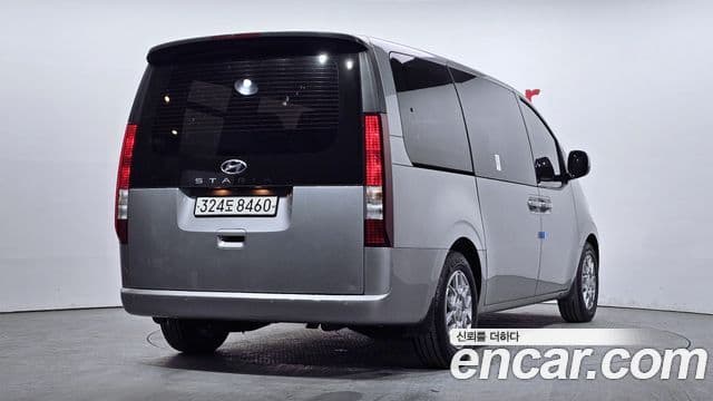 Hyundai Staria 2021 — Şəkil 2/20