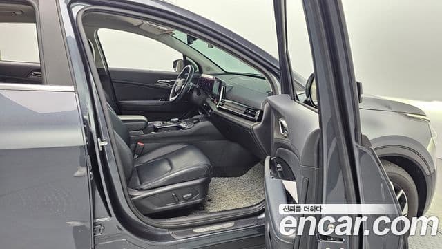 Kia Sportage 2021 — ფოტო 11/20
