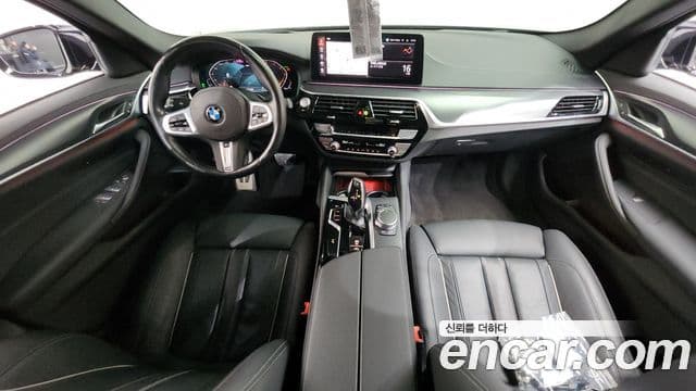 BMW 5 Series 2022 — Photo 3/20