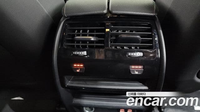 BMW 5 Series 2022 — Photo 20/20