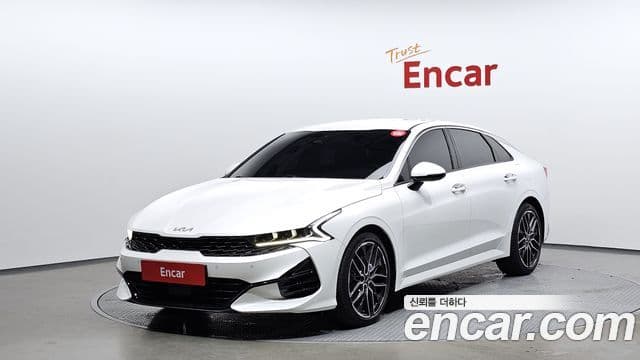 Kia K5 2023 — Şəkil 1/20