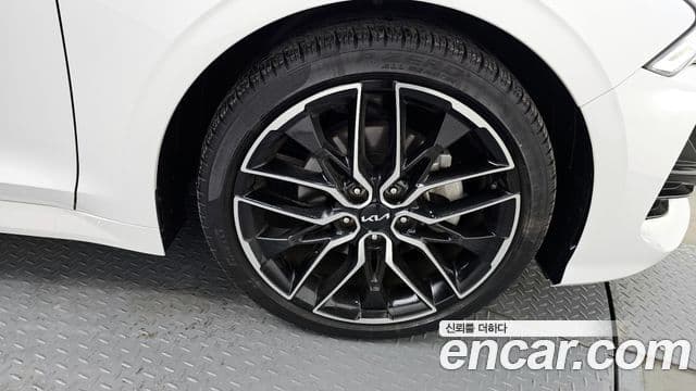 Kia K5 2023 — Şəkil 5/20