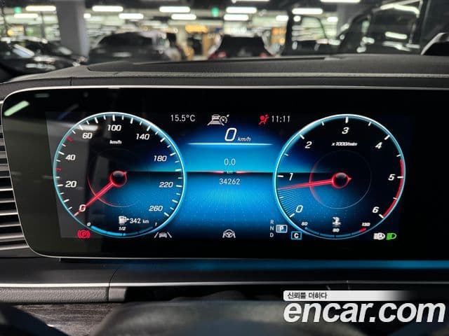 Mercedes-Benz GLE-Class 2021 — Şəkil 6/17