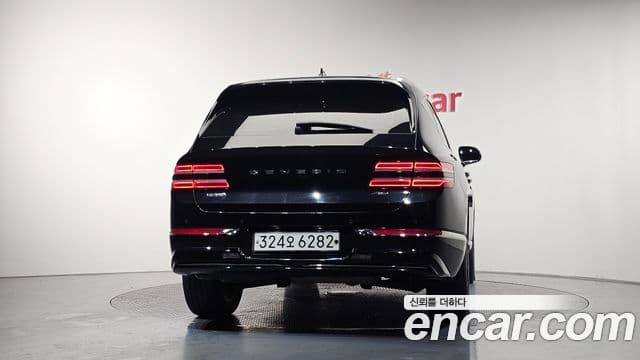 Genesis GV80 2020 — ფოტო 8/20