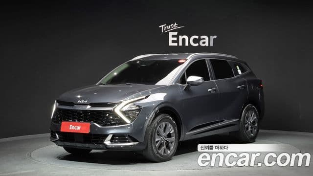 Kia Sportage 2022 — ფოტო 1/20