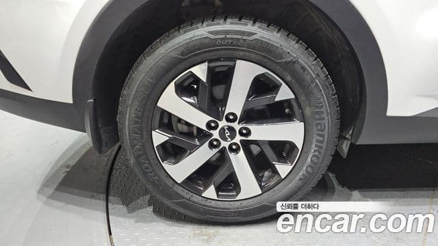 Kia Sorento 2021 — ფოტო 5/20