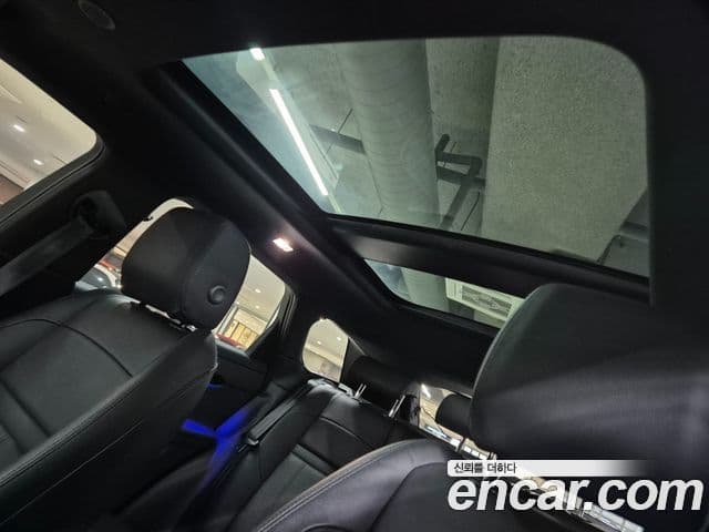 Land Rover Range Rover Evoque 2025 — ფოტო 18/20