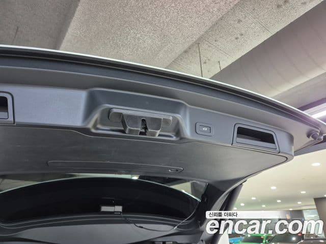Land Rover Range Rover Evoque 2025 — ფოტო 19/20