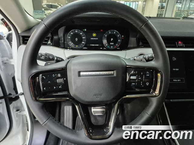 Land Rover Range Rover Evoque 2025 — ფოტო 9/20
