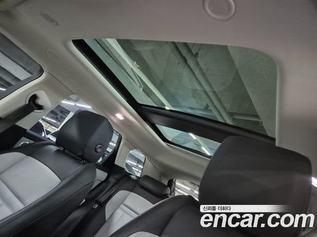 Land Rover Range Rover Evoque 2025 — ფოტო 19/20