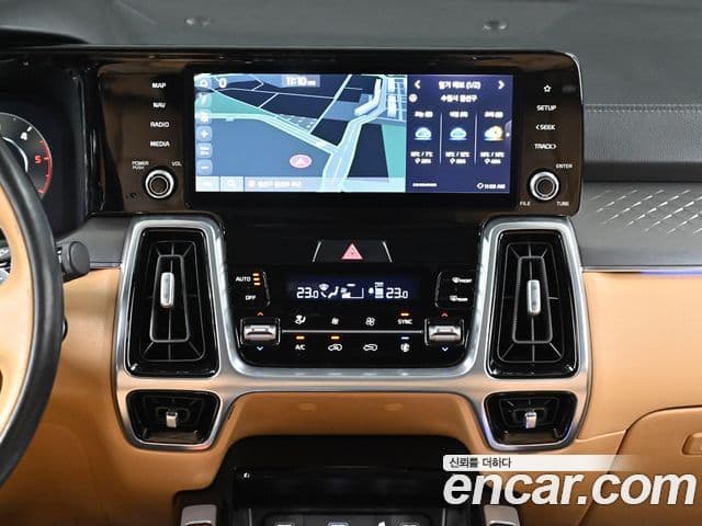 Kia Sorento 2021 — ფოტო 9/20