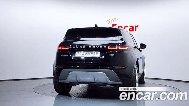 Land Rover Range Rover Evoque 2020 — ფოტო 4/20