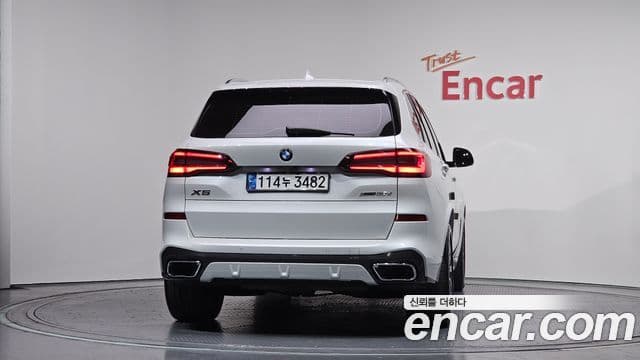 BMW X5 2020 — ფოტო 4/20