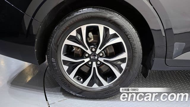 Kia Carnival 2021 — ფოტო 5/20
