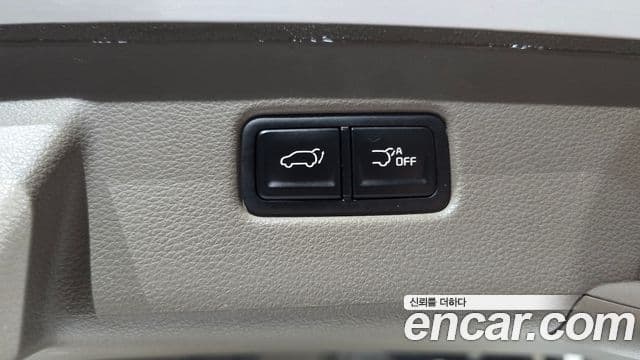 Kia Carnival 2021 — Фото 18/20