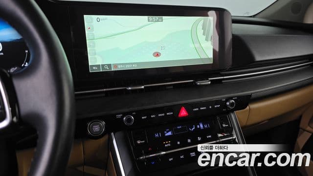Kia Carnival 2022 — Şəkil 14/20
