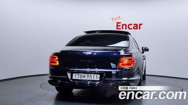 Bentley Flying Spur 2022 — Şəkil 4/20