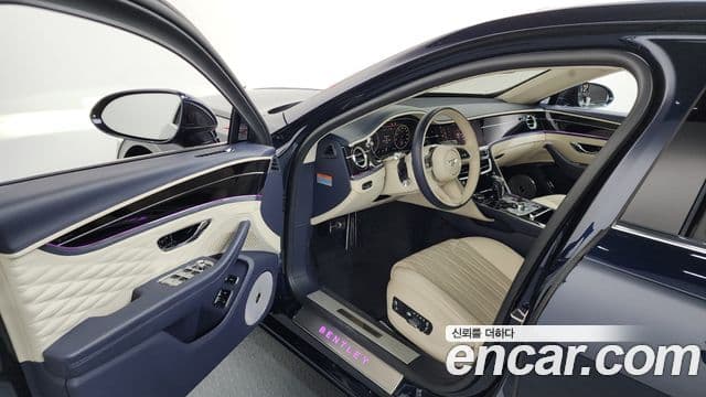 Bentley Flying Spur 2022 — Şəkil 10/20