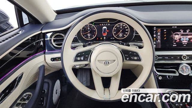Bentley Flying Spur 2022 — Şəkil 13/20