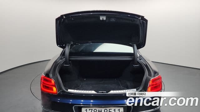 Bentley Flying Spur 2022 — Şəkil 20/20