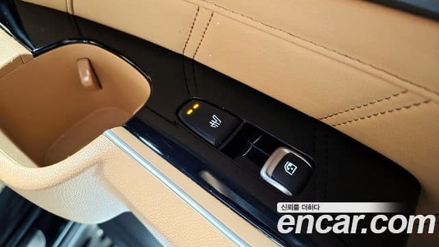 Kia Sorento 2020 — ფოტო 19/20