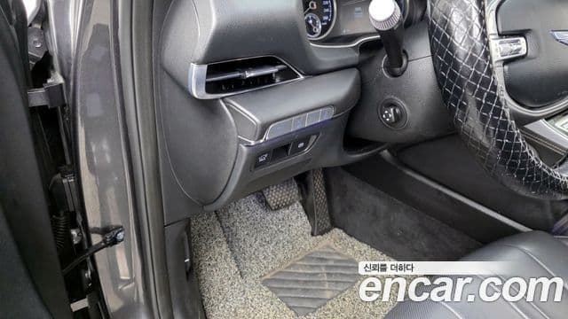 Genesis GV80 2020 — Şəkil 17/20