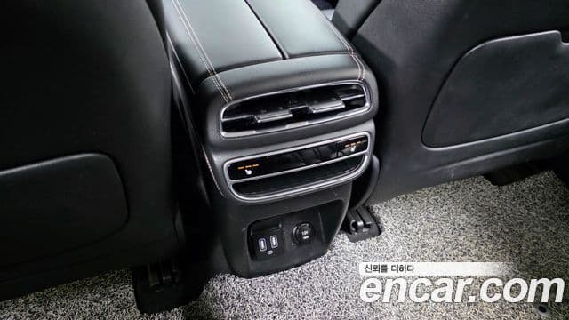 Genesis GV80 2020 — Şəkil 19/20