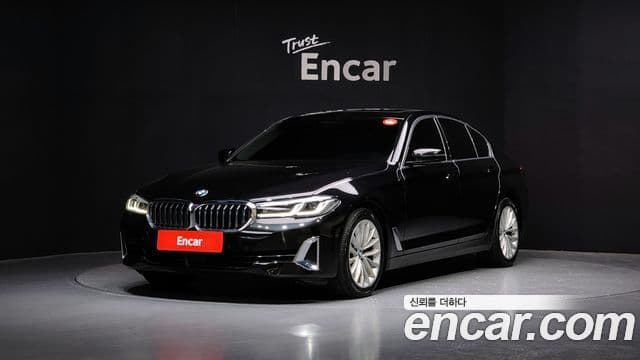 BMW 5 Series 2022 — Photo 7/20