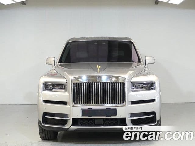 Rolls-Royce Cullinan 2023 — ფოტო 1/20
